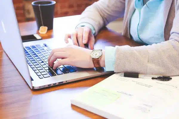 Comment suivre une formation ou un bilan de compétence facilement ?