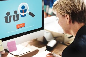 Les clés du succès dans le pilotage des postes clients : gestion, prévention et relance